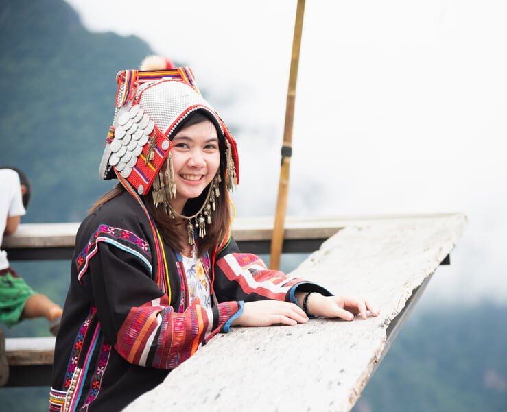 mujer grupo etnico mhong china